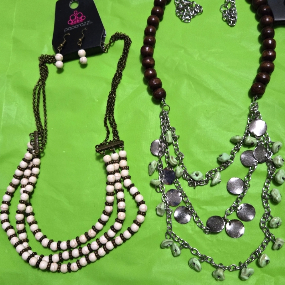 $7 Paparazzi Lot 7 Necklace Sets